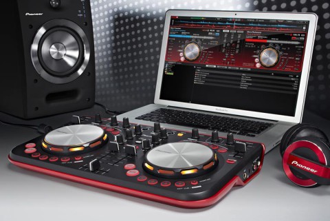 Как выбрать DJ контроллер
